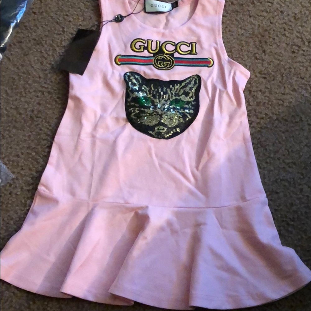 Girls dress